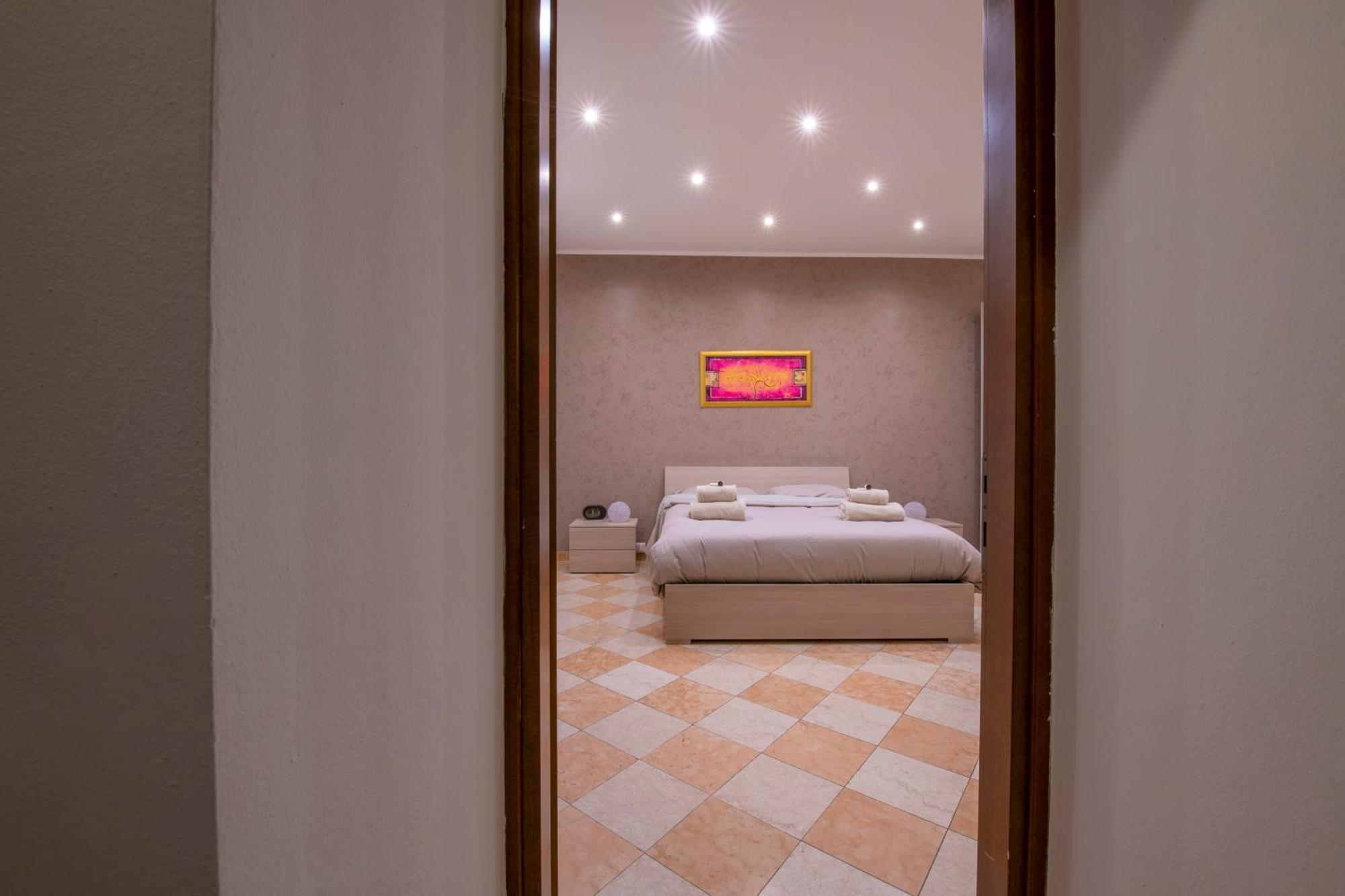 Palace Home Mazzini Verona Center ภายนอก รูปภาพ
